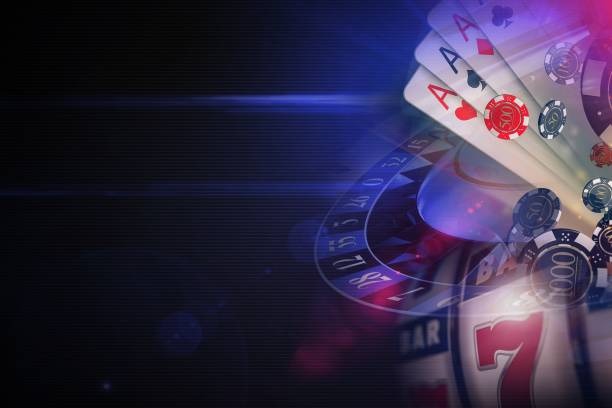 Live roulette table Evolution Gaming roulette wheel with live dealer spinning